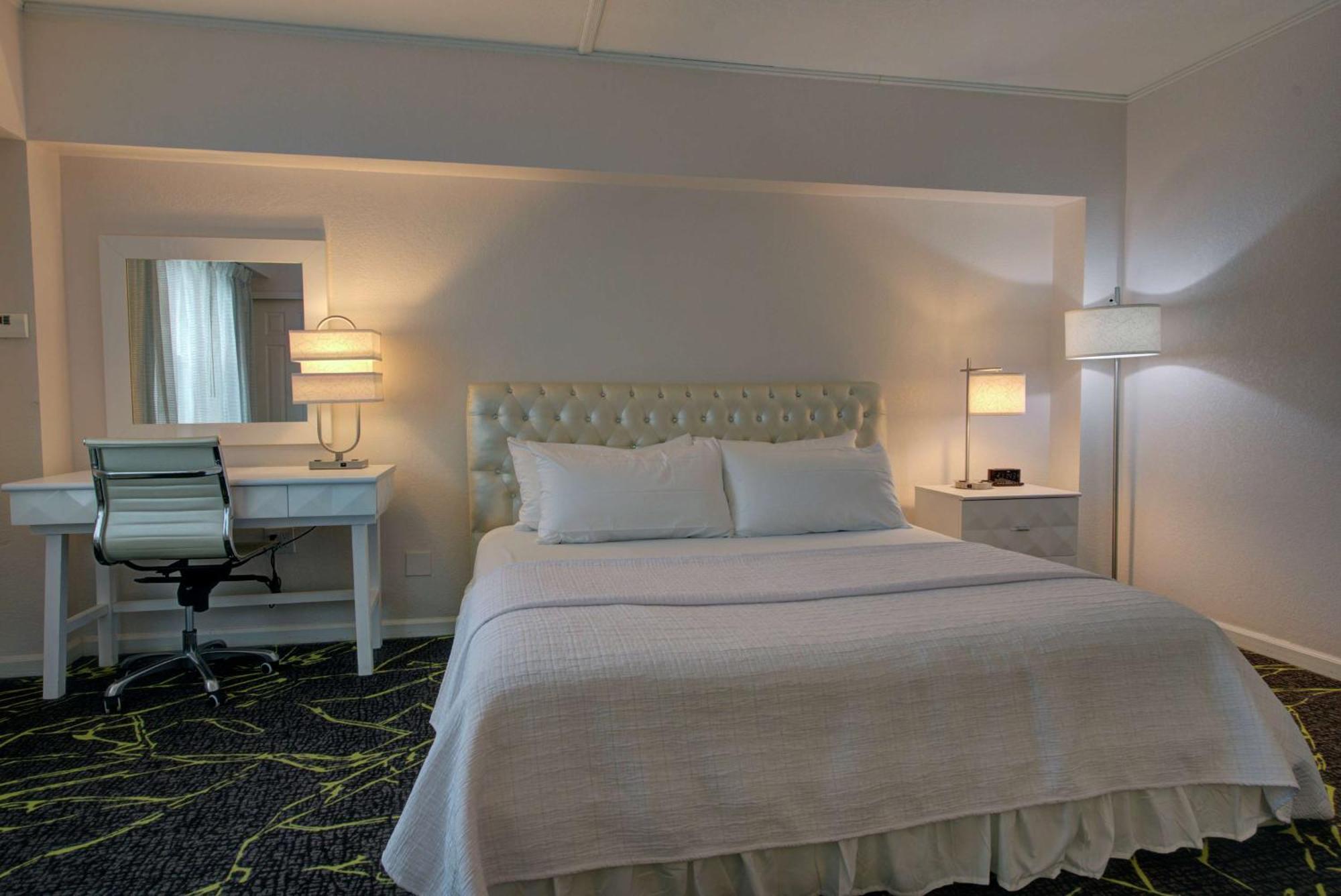 The Roslyn, Tapestry Collection By Hilton Hotel Luaran gambar