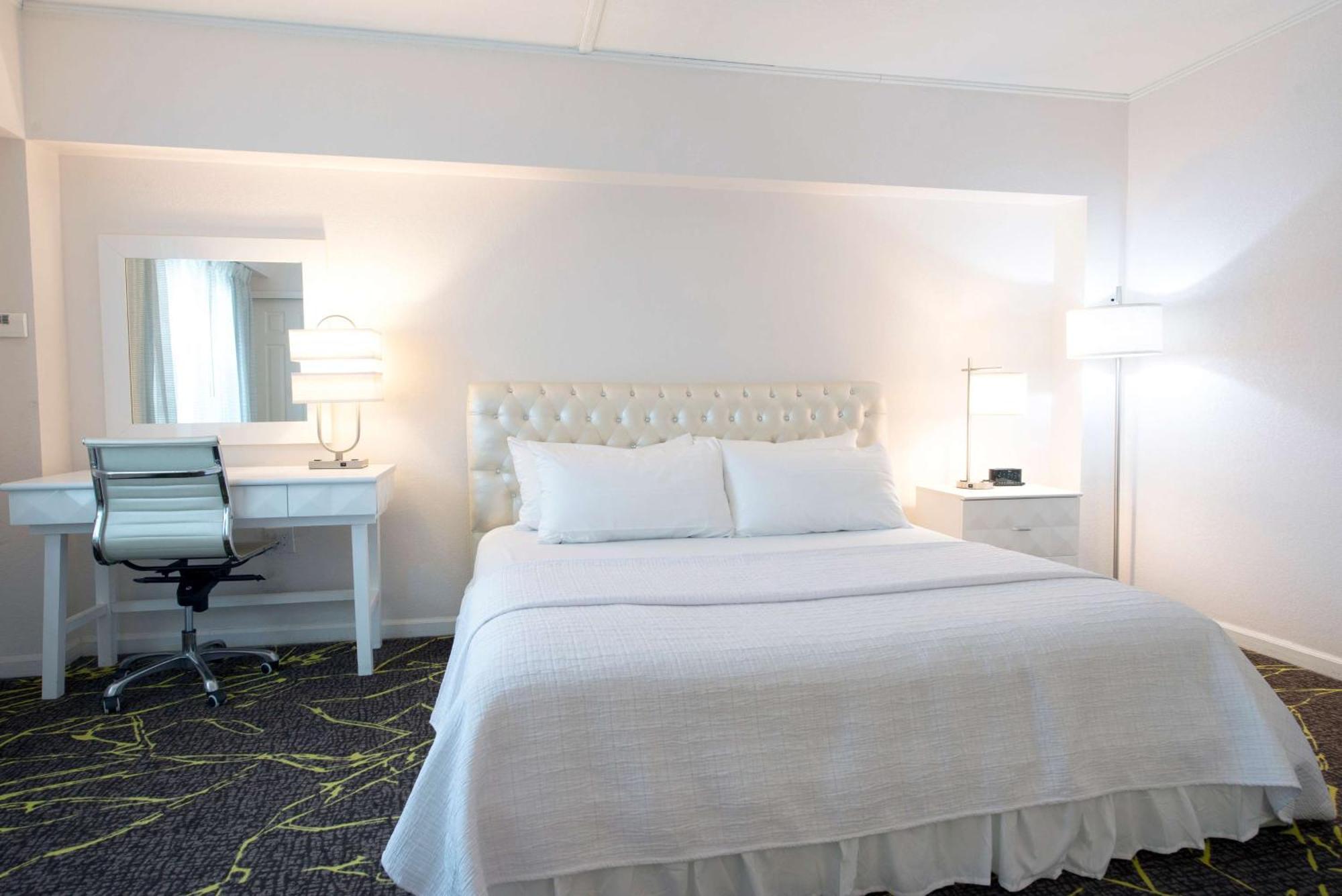 The Roslyn, Tapestry Collection By Hilton Hotel Luaran gambar